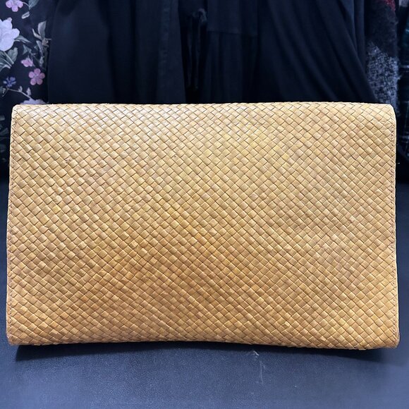 Axiom Large Clutch Style Purse - Picture 2 of 4